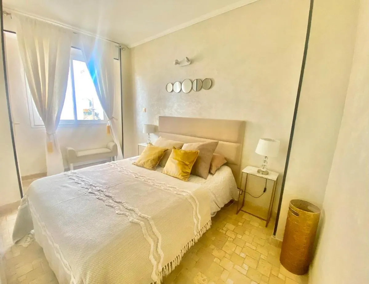 Apartment Luxurious 2P Cannes Croisette-Plein Sud & Chic Decor
