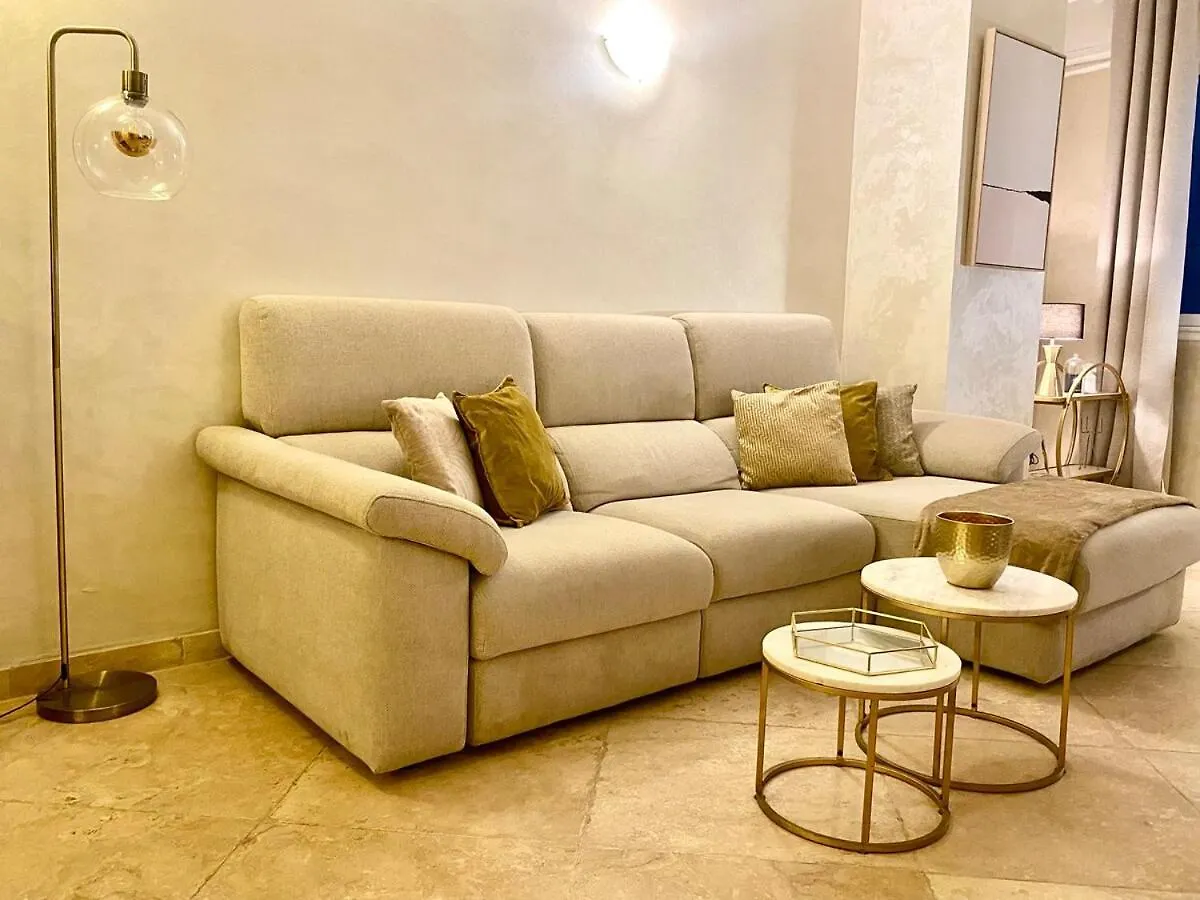 Luxurious 2P Cannes Croisette-Plein Sud & Chic Decor Apartment